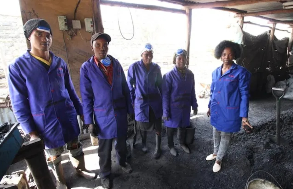 thumbnail of  Going round in circles for good: women can benefit from a circular bioeconomy