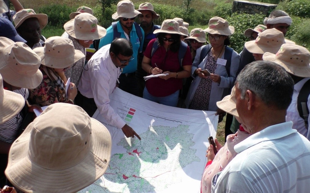 thumbnail of  International training in agroforestry for policy makers