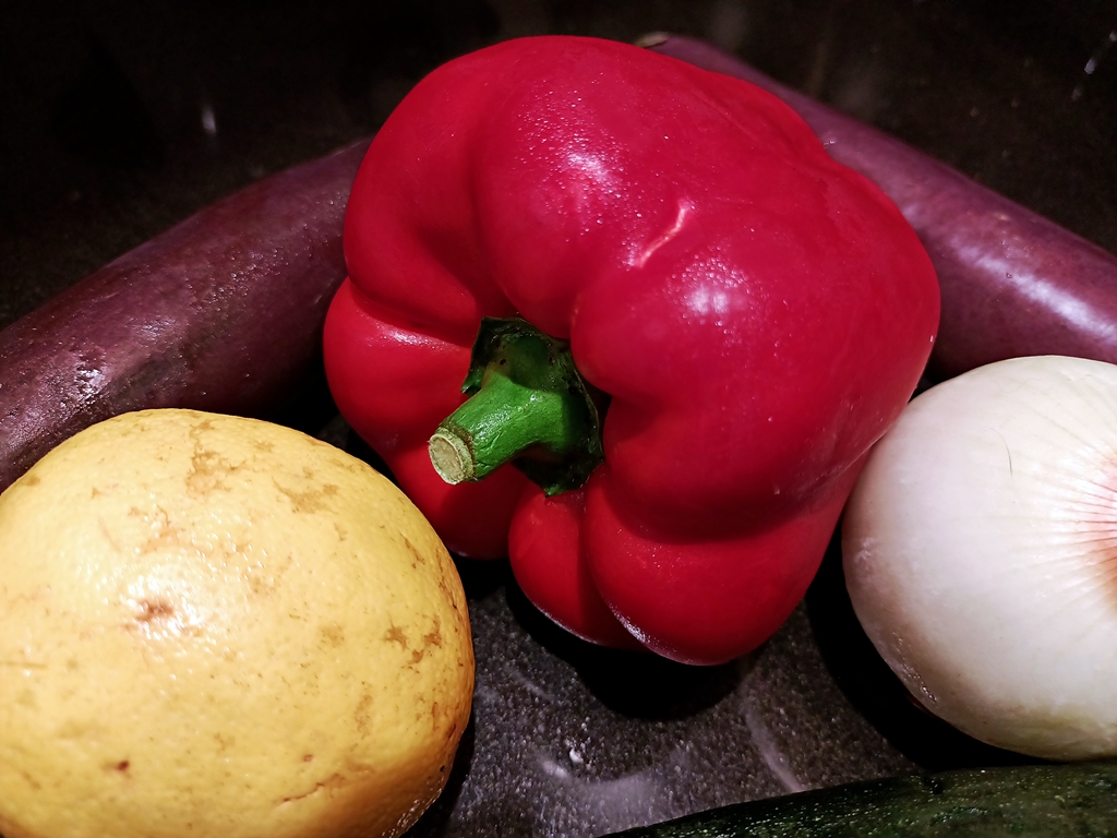 thumbnail of  Eat more fruit and veggies!