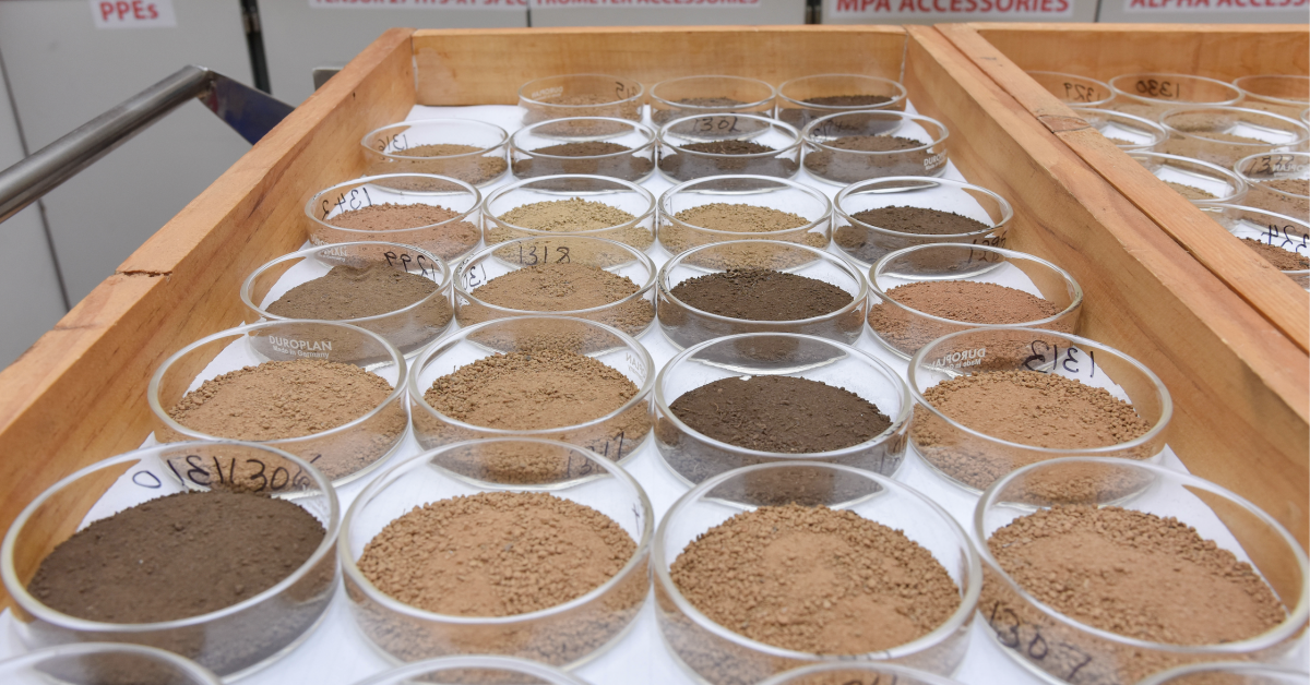 thumbnail of  A library for understanding the soils of the world